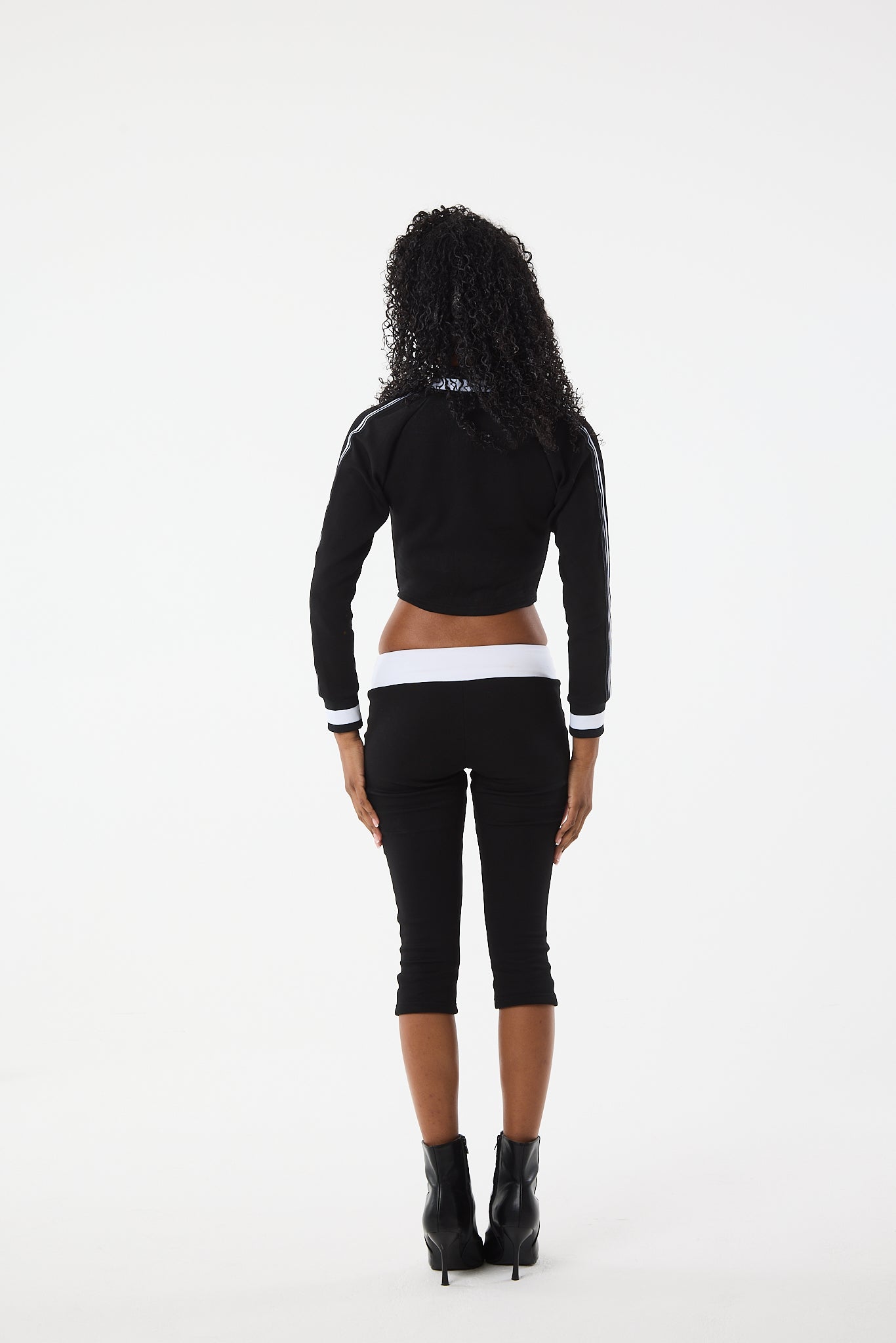 Velocity Vixen Capri - Noir