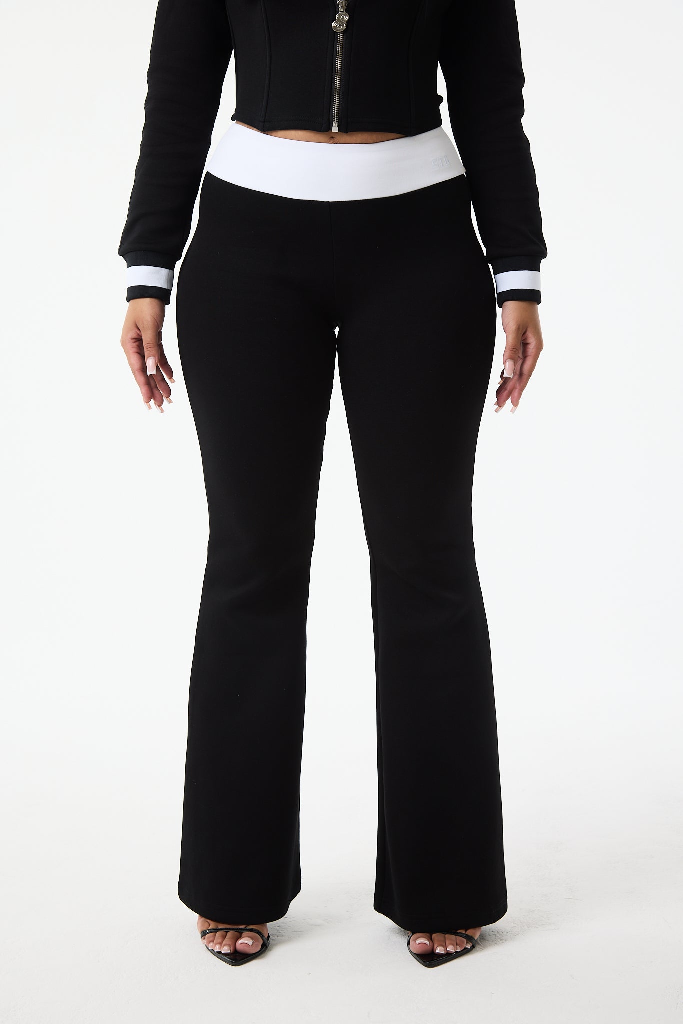 Velocity Vixen Flared Leggings - Noir